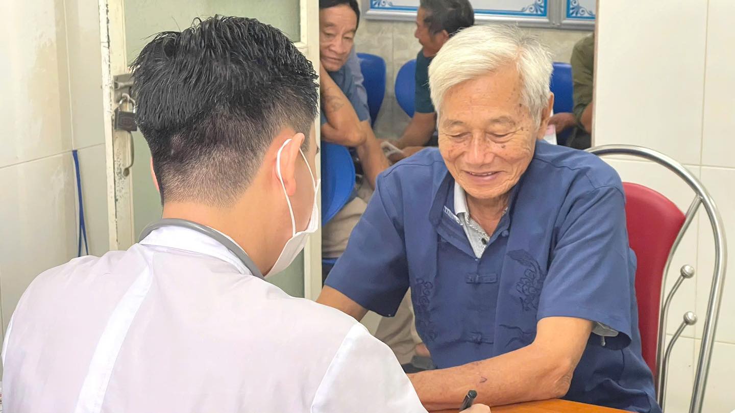 BỆNH VIỆN Y HỌC CỔ TRUYỀN LANQ– NƠI GỬI GẮM NIỀM TIN